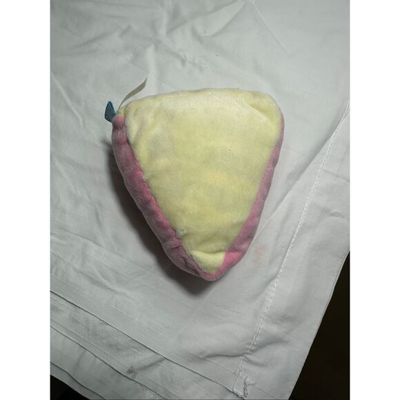 BarkBox Straw Betty Cheesecake Sweetie Pie’s Barkery 2/2025Size Large - Picture 6 of 10